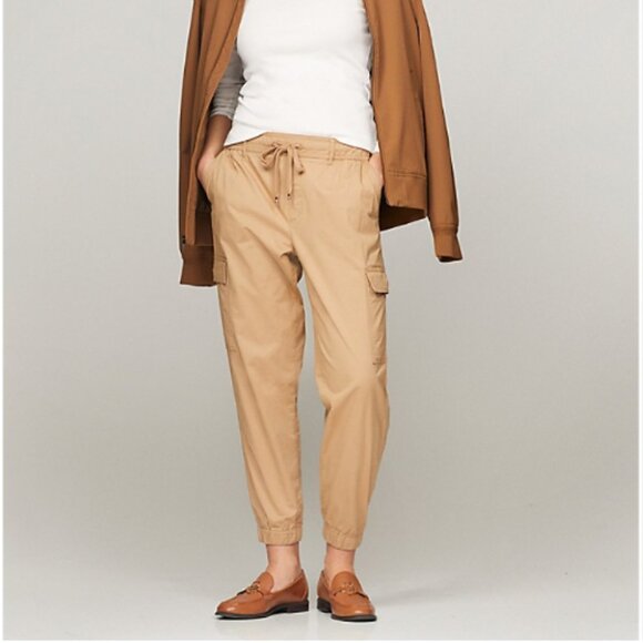 Tommy Hilfiger Pants - Tommy Hilfiger Cargo Jogger Lounge Khaki Pant - women's medium